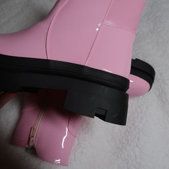Steve Madden Trap Baby Pink Patent Leather Doc Style Boots Girls Size 2 NEW - Picture 13 of 16